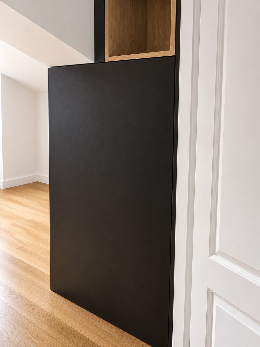 Détail porte noir mat