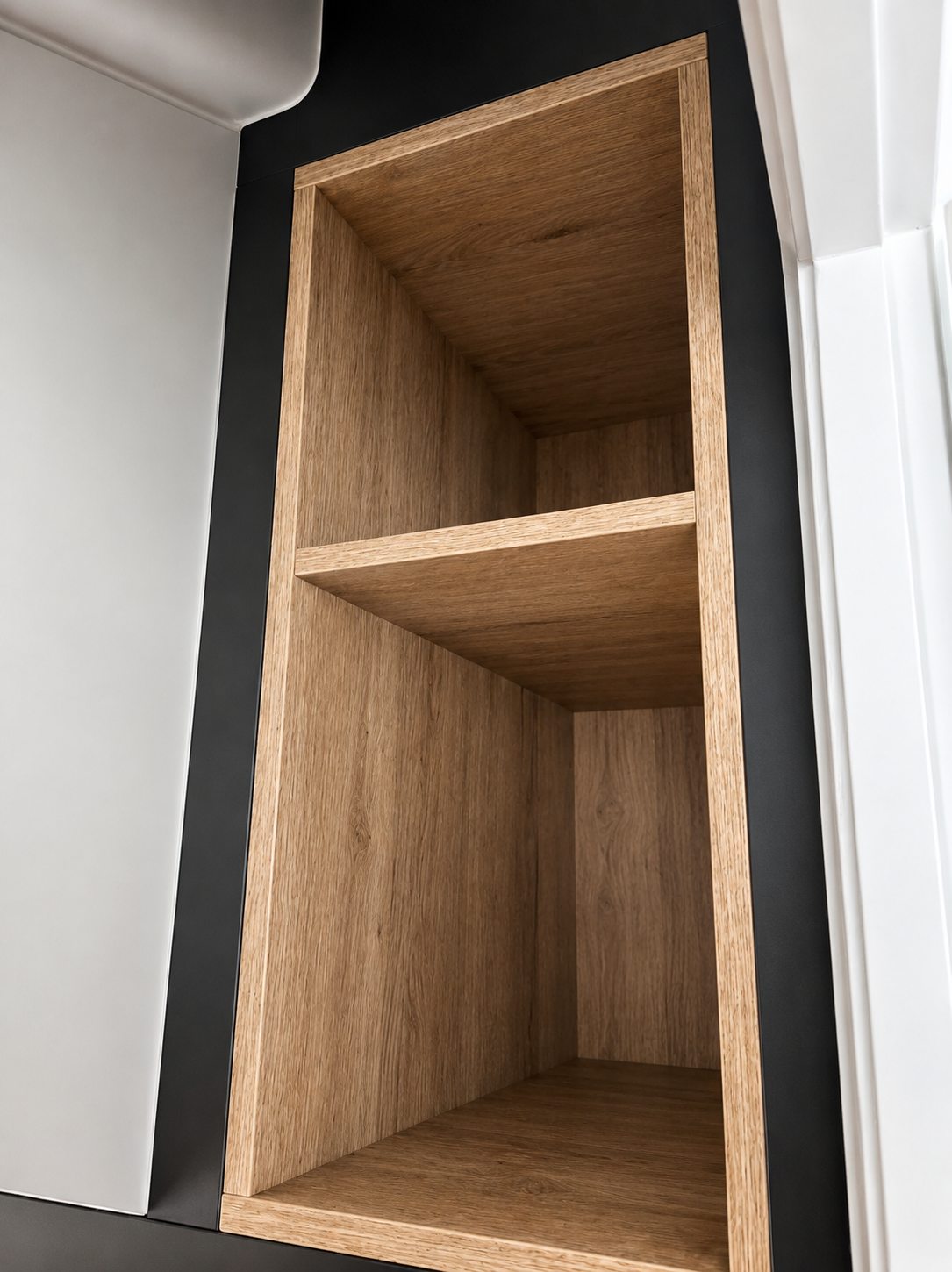 Niche chêne détail